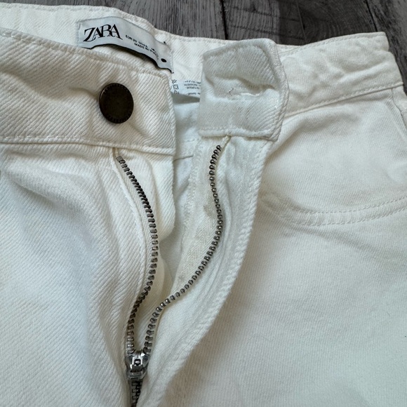 Zara White Straight Leg Jeans White Denim Size 6 Ankle Length Classic Neutral - Picture 8 of 10